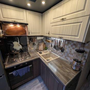 Продается Многокомнатная квартира, 60 м²