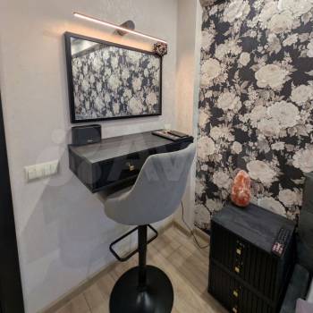 Продается Многокомнатная квартира, 60 м²