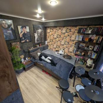 Продается Многокомнатная квартира, 60 м²