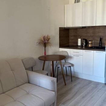 Продается 1-комнатная квартира, 23 м²