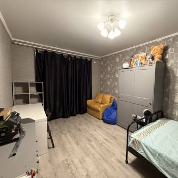 Продается 2-х комнатная квартира, 58 м²
