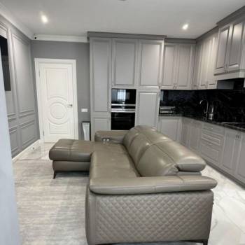 Продается 2-х комнатная квартира, 110 м²
