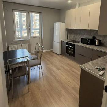 Сдается 1-комнатная квартира, 43,1 м²