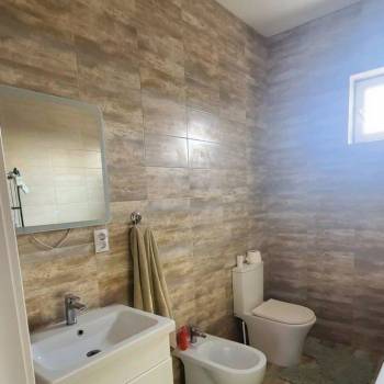 Продается Дом, 200 м²