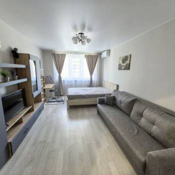 Сдается 1-комнатная квартира, 39,8 м²