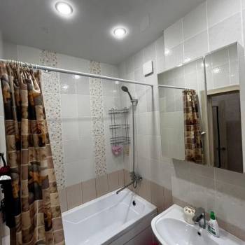 Сдается 1-комнатная квартира, 38 м²