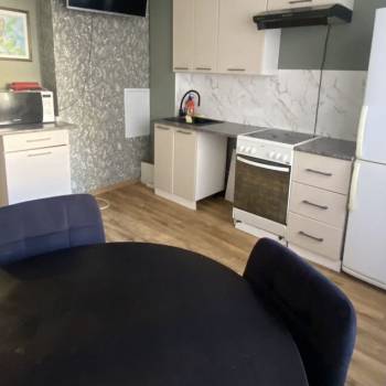 Продается 1-комнатная квартира, 40 м²
