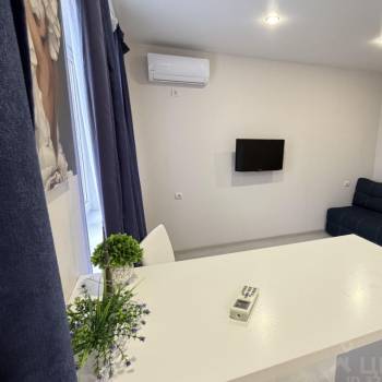 Продается 1-комнатная квартира, 27 м²