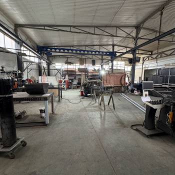 Сдается Нежилое помещение, 950 м²