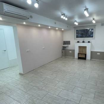 Сдается Нежилое помещение, 40 м²