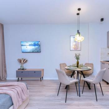 Продается 1-комнатная квартира, 30 м²