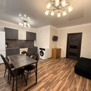Сдается 2-х комнатная квартира, 69 м²
