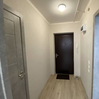 Продается 1-комнатная квартира, 39 м²