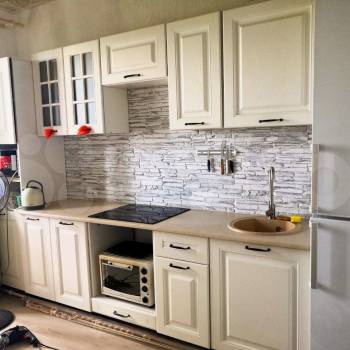 Продается 1-комнатная квартира, 37 м²