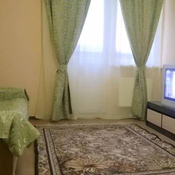 Сдается 1-комнатная квартира, 37 м²
