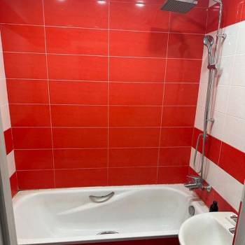 Продается Многокомнатная квартира, 80 м²