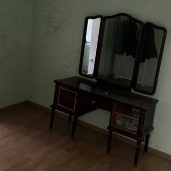 Продается Многокомнатная квартира, 80 м²