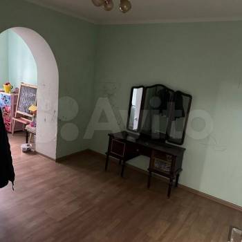 Продается Многокомнатная квартира, 80 м²