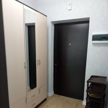 Продается 1-комнатная квартира, 36 м²
