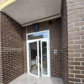 Продается 1-комнатная квартира, 36 м²