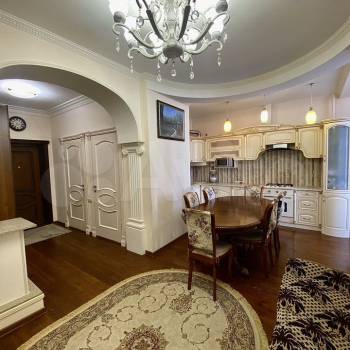 Продается 2-х комнатная квартира, 68 м²