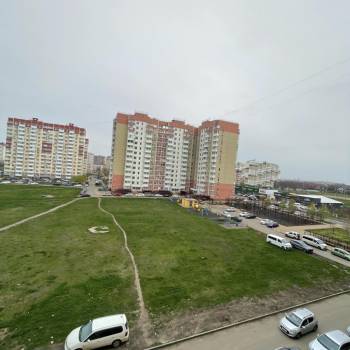 Продается 1-комнатная квартира, 38 м²