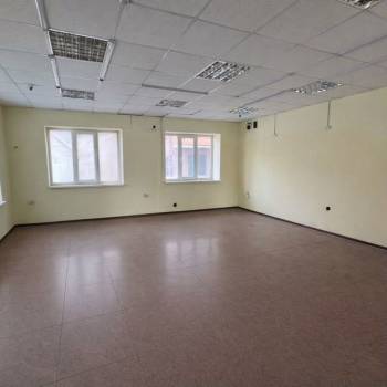 Сдается Торговое помещение, 91 м²