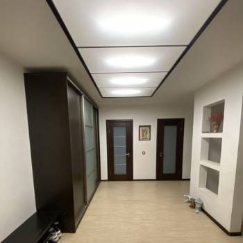 Сдается 2-х комнатная квартира, 90 м²