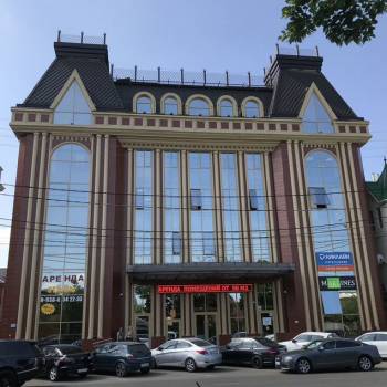 Сдается Торговое помещение, 415 м²