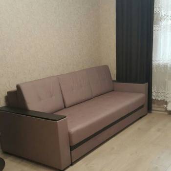 Сдается 1-комнатная квартира, 38 м²