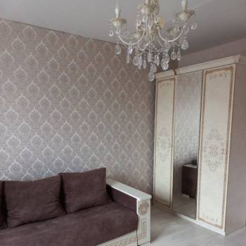 Продается 1-комнатная квартира, 38 м²