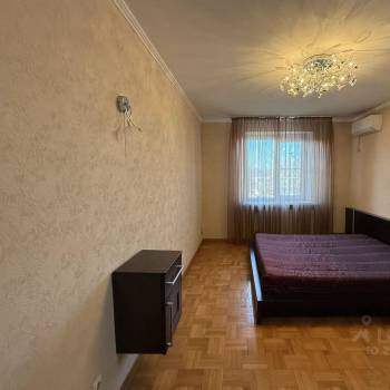 Сдается Многокомнатная квартира, 120 м²