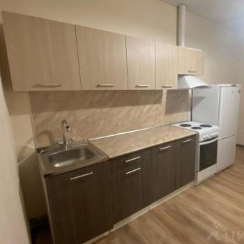 Сдается Многокомнатная квартира, 60 м²