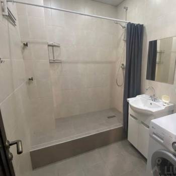 Сдается Многокомнатная квартира, 60 м²