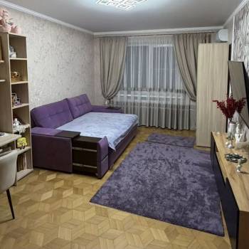 Продается 1-комнатная квартира, 43,7 м²