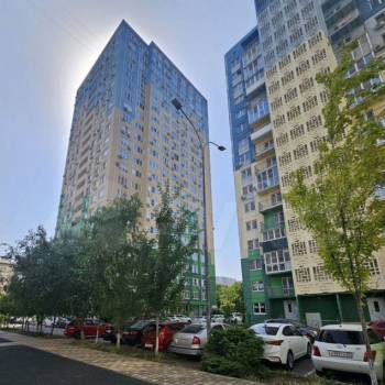 Продается 2-х комнатная квартира, 70 м²