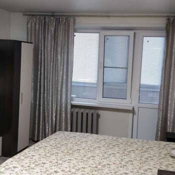 Сдается 1-комнатная квартира, 32,9 м²