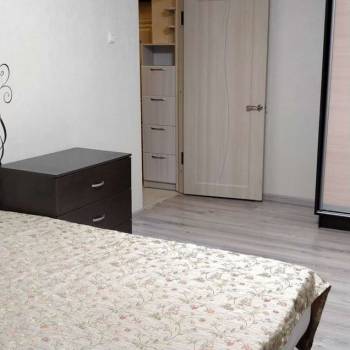 Сдается 1-комнатная квартира, 32,9 м²