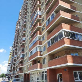 Продается 1-комнатная квартира, 44 м²