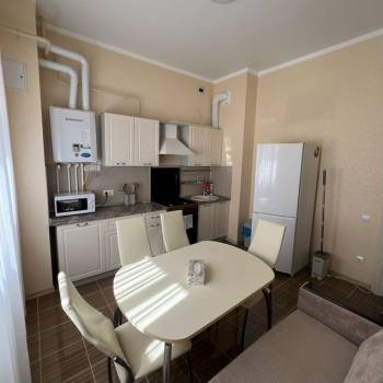 Продается 2-х комнатная квартира, 60 м²