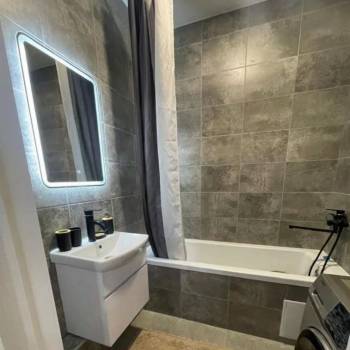 Сдается 2-х комнатная квартира, 62 м²