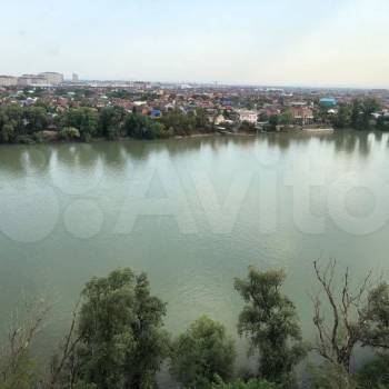 Сдается 2-х комнатная квартира, 78 м²