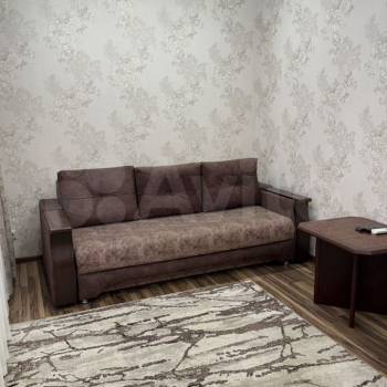 Сдается 1-комнатная квартира, 35 м²