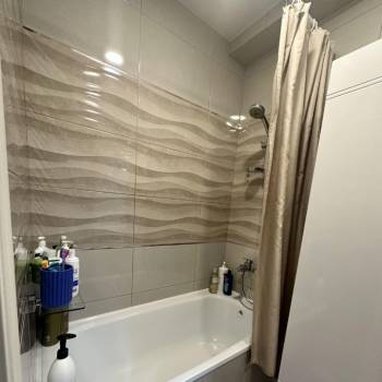 Продается 2-х комнатная квартира, 67,9 м²