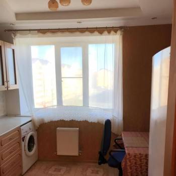 Сдается 1-комнатная квартира, 35 м²