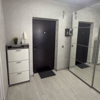 Продается 1-комнатная квартира, 46,6 м²