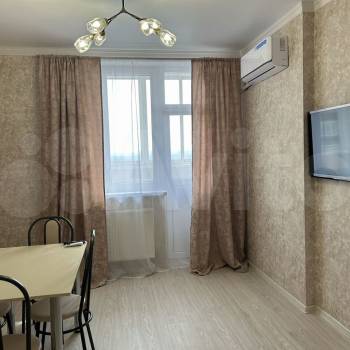 Сдается 1-комнатная квартира, 35 м²