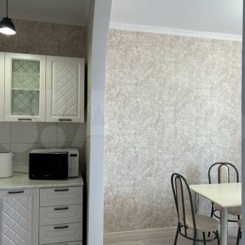 Сдается 1-комнатная квартира, 35 м²