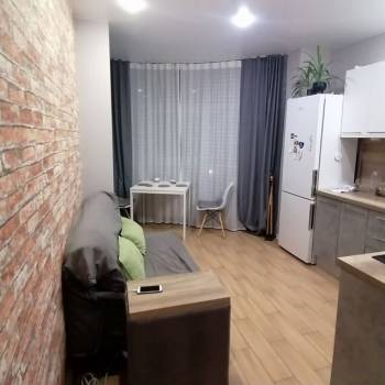 Сдается 1-комнатная квартира, 39 м²