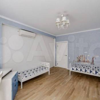 Продается Многокомнатная квартира, 283 м²